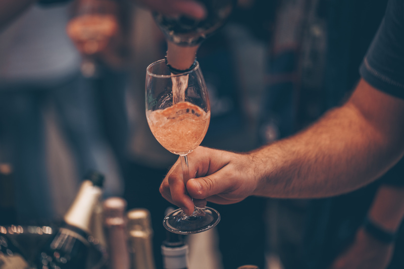 champagne pas cher, champagne bon prix, champagne pas cher, bon plan champagne, champagne, achat champagne, maisons familiales, vignerons indépendants, petits producteurs, petits producteurs de champagne